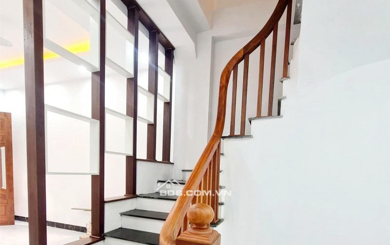 H nhà Vân Canh Kim Hoàng, buýt đón đưa tận cổng, ô tô đỗ cửa, 39m2 giá đầu tư